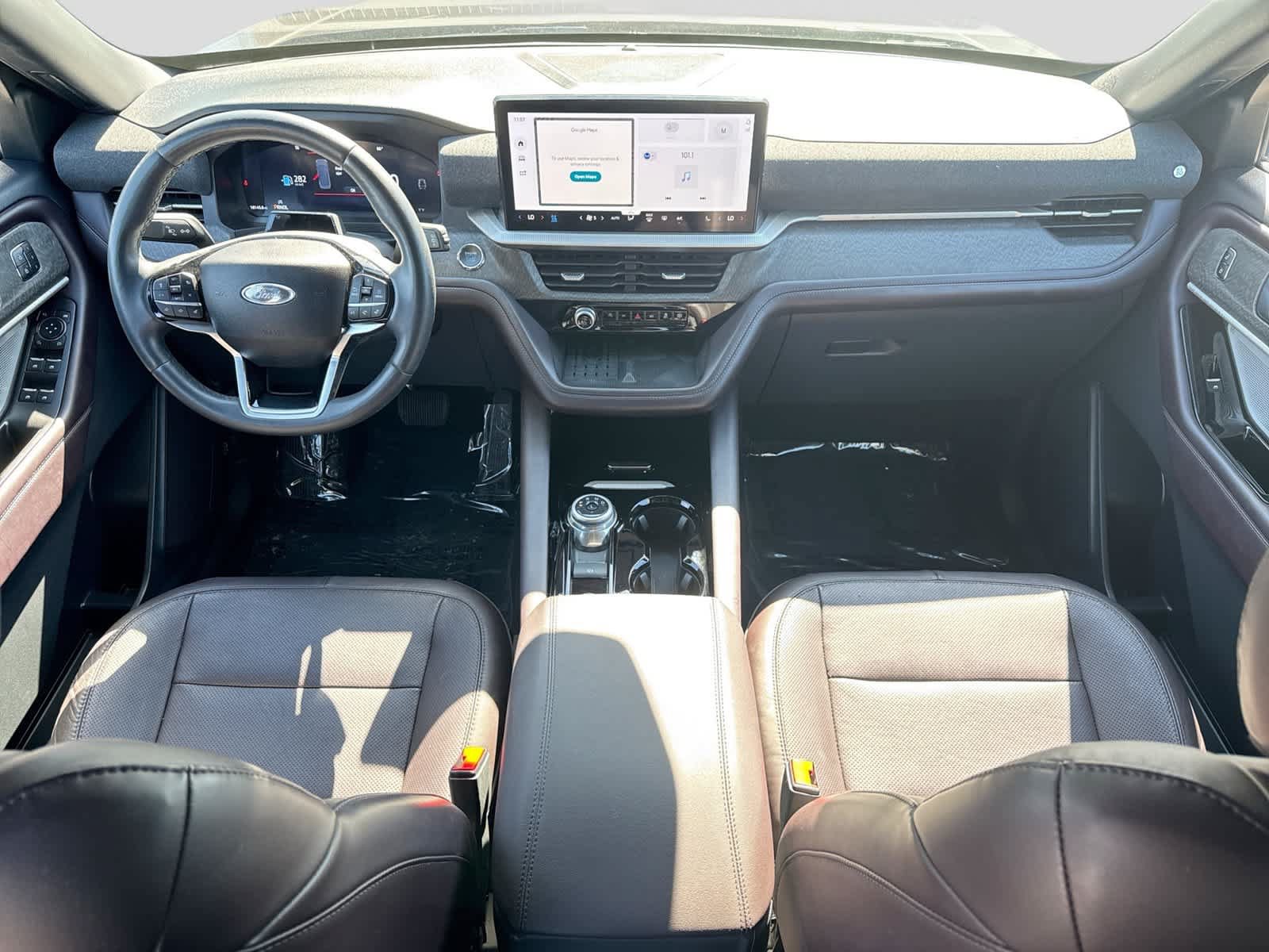 Used 2025 Ford Explorer Platinum w/ LUX Leather Package AWD/4WD image 21