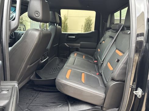 Used 2020 GMC Sierra 1500 AT4 image 31