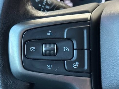 Used 2021 Chevrolet Silverado 1500 LT RWD image 37