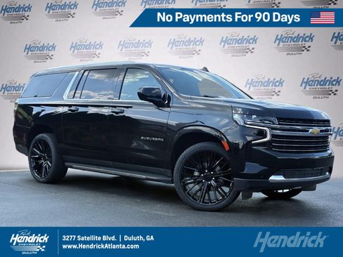 Used 2024 Chevrolet Suburban LT AWD/4WD image 1