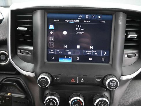 Used 2022 RAM 3500 Big Horn image 13