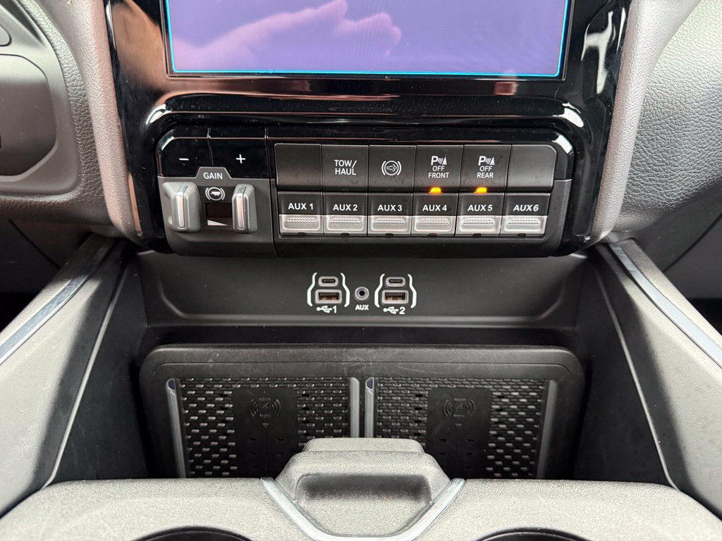 Used 2025 RAM 2500 Laramie w/ Night Edition AWD/4WD image 33