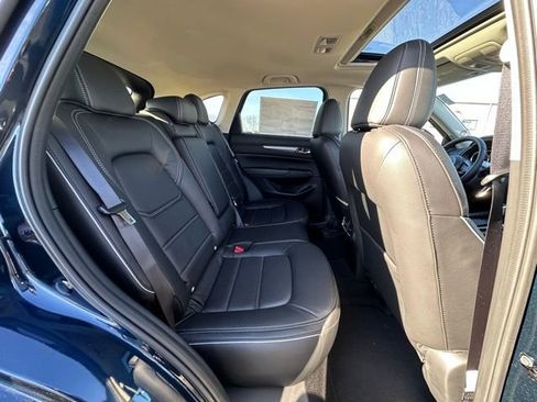 New 2025 MAZDA CX-5 AWD 2.5 S w/ Preferred Package image 30