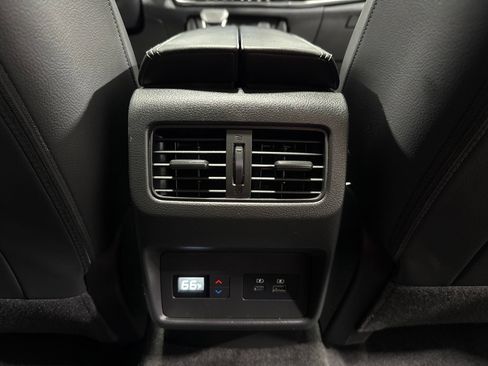 Used 2023 Nissan Rogue SL w/ SL Premium Package AWD/4WD image 16