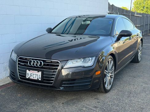 Used 2014 Audi A7 3.0T Premium Plus w/ Cold Weather Package AWD/4WD image 2