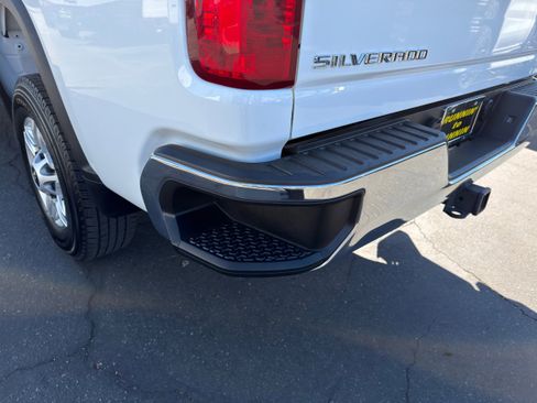 Used 2024 Chevrolet Silverado 2500 LT image 21