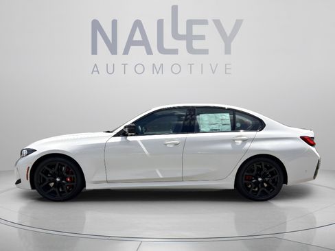Used 2026 BMW 330i Sedan w/ M Sport Package RWD image 2