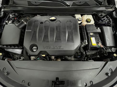 Used 2019 Chevrolet Impala Premier FWD image 14