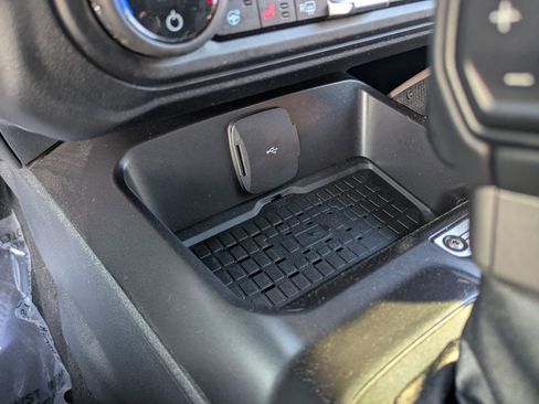 Certified 2024 Ford Bronco Outer Banks image 20