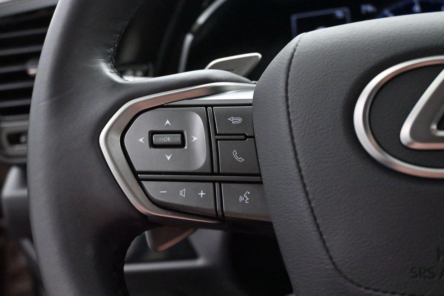 Used 2022 Lexus NX 250 FWD w/ Towing Package (2000 Lbs) image 18