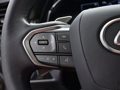 Used 2022 Lexus NX 250 FWD w/ Towing Package (2000 Lbs) image 18