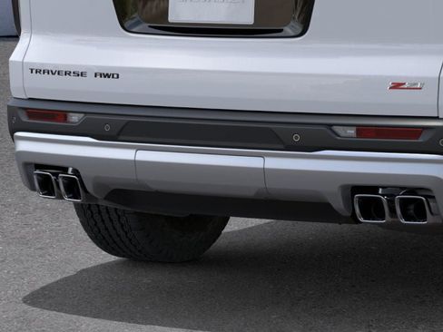 New 2026 Chevrolet Traverse Z71 w/ Enhanced Driving Package image 14
