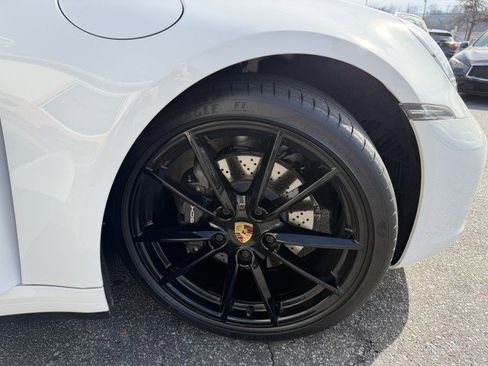 Used 2024 Porsche 911 Carrera image 28