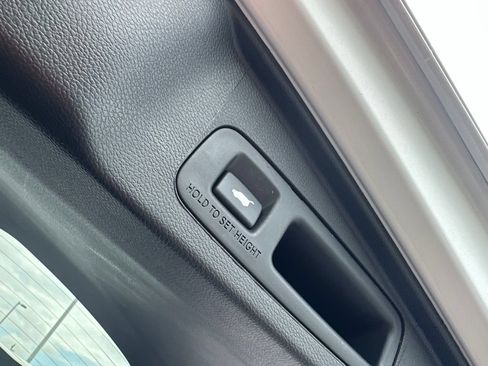 Used 2021 Honda CR-V Touring image 43