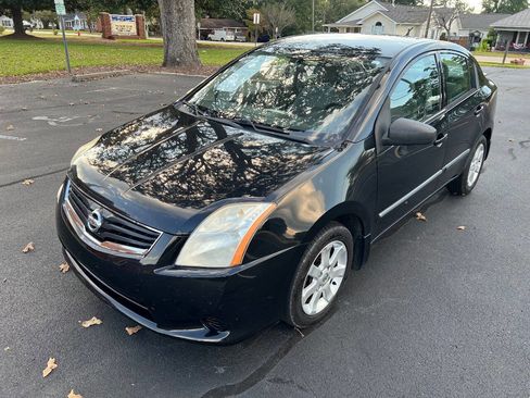 Used 2012 Nissan Sentra 2.0 S w/ Convenience Pkg image 2