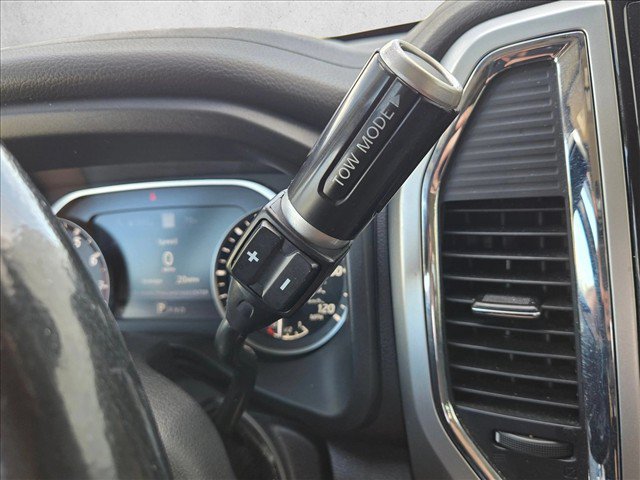 Used 2021 Nissan Titan SV w/ SV Convenience Package RWD image 14