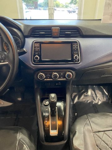 Used 2024 Nissan Versa SV w/ Trunk Package FWD image 17