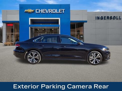 Used 2020 Volkswagen Passat 2.0T SEL image 9