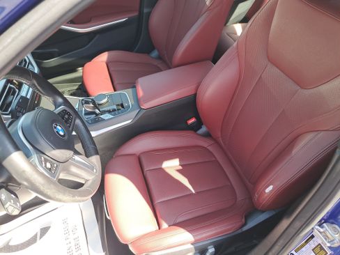 Used 2022 BMW 330i Sedan w/ M Sport Package RWD image 14