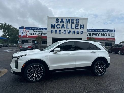 Used 2025 Cadillac XT4 Sport FWD image 2