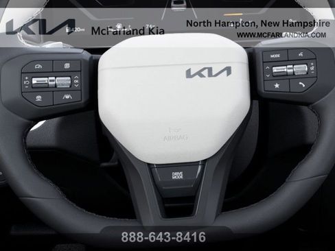 New 2025 Kia K4 GT-Line Turbo image 24