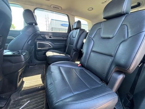 Used 2024 Kia Telluride S w/ S Sunroof Package AWD/4WD image 13