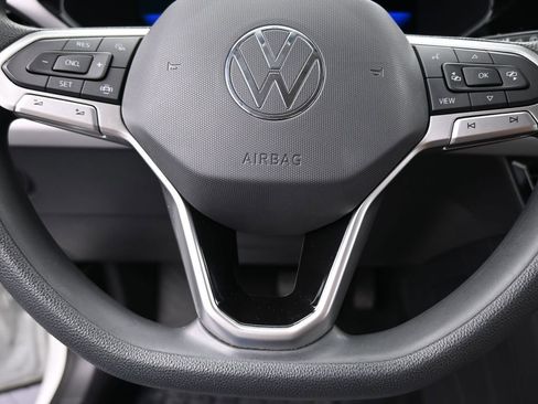 Used 2022 Volkswagen Taos S image 24