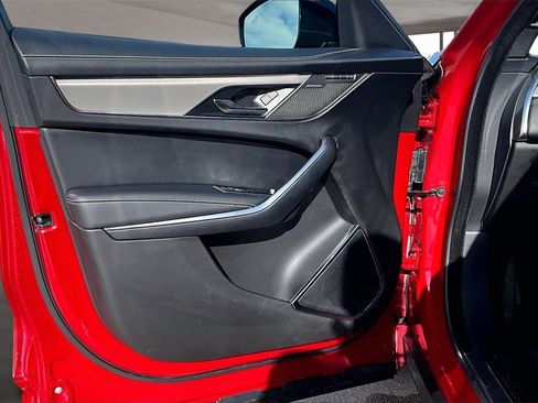 Used 2026 Jaguar F-PACE R-Dynamic S image 18