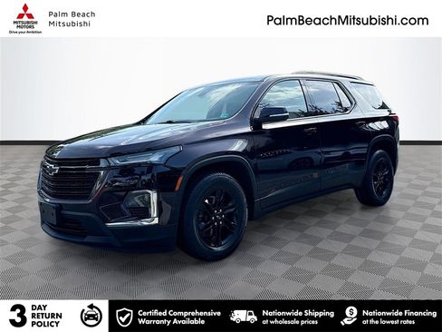 Used 2022 Chevrolet Traverse LT w/ Midnight/Sport Edition image 1