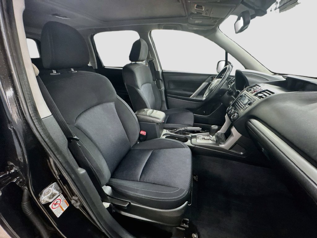 Used 2014 Subaru Forester 2.5i Premium w/ All-Weather Package AWD/4WD image 30