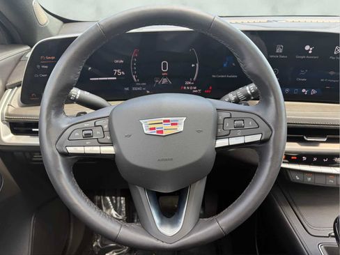 Used 2024 Cadillac XT4 Premium Luxury AWD/4WD image 8