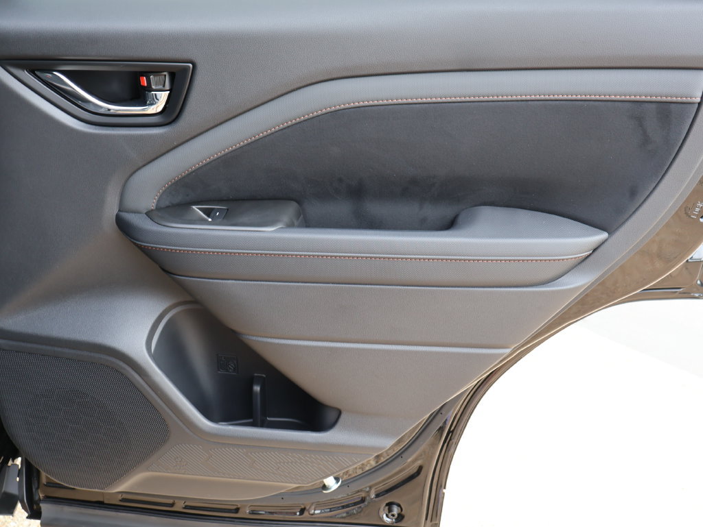 New 2026 Subaru Forester Sport AWD/4WD image 11