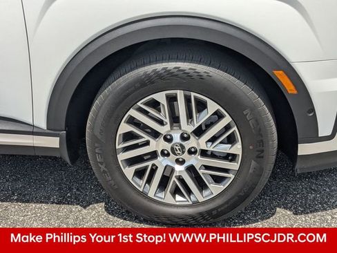 Used 2026 Hyundai Palisade SEL FWD image 10