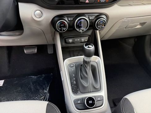 New 2026 Hyundai Venue SEL image 23