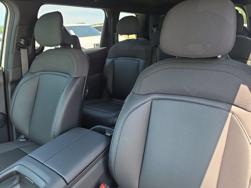 New 2027 Kia Telluride S AWD/4WD image 23