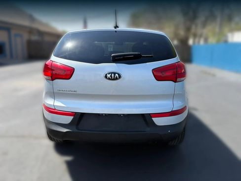 Used 2016 Kia Sportage LX image 6