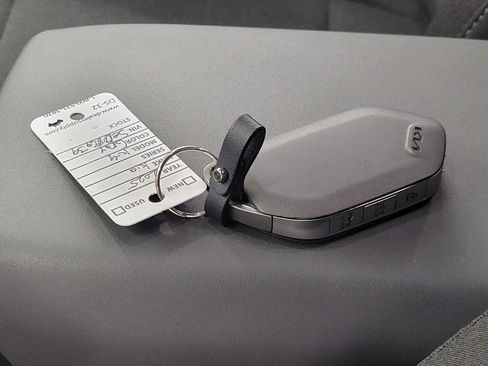Used 2025 Kia K4 FWD image 51