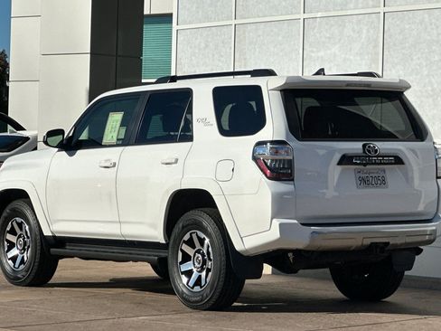 Certified 2024 Toyota 4Runner TRD Off-Road image 7
