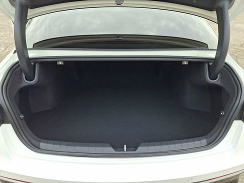 Used 2025 Kia K5 LXS image 29