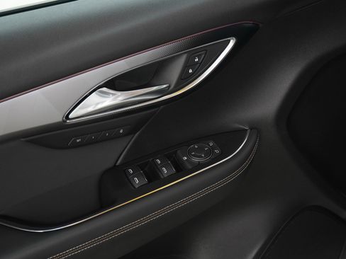 Used 2024 Buick Envision Sport Touring image 21