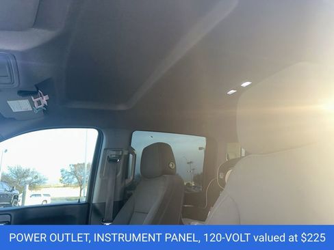 Used 2023 Chevrolet Silverado 2500 Custom w/ Custom Value Package image 8