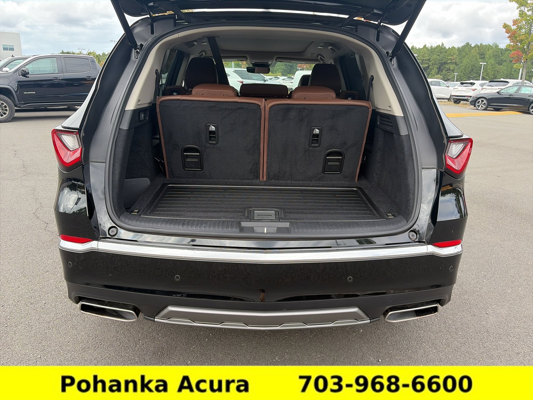 Used 2025 Acura MDX w/ Technology Package AWD/4WD image 24