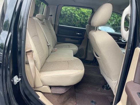 Used 2012 RAM 1500 Big Horn w/ Luxury Group RWD image 18