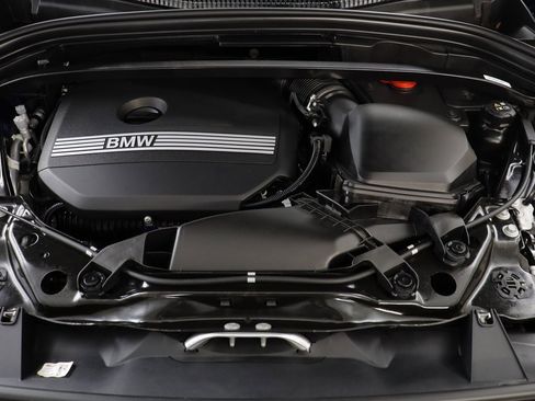 Certified 2025 BMW X1 xDrive28i w/ Convenience Package image 21