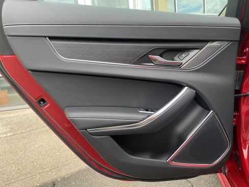 Used 2024 Jaguar XF R-Dynamic SE image 21