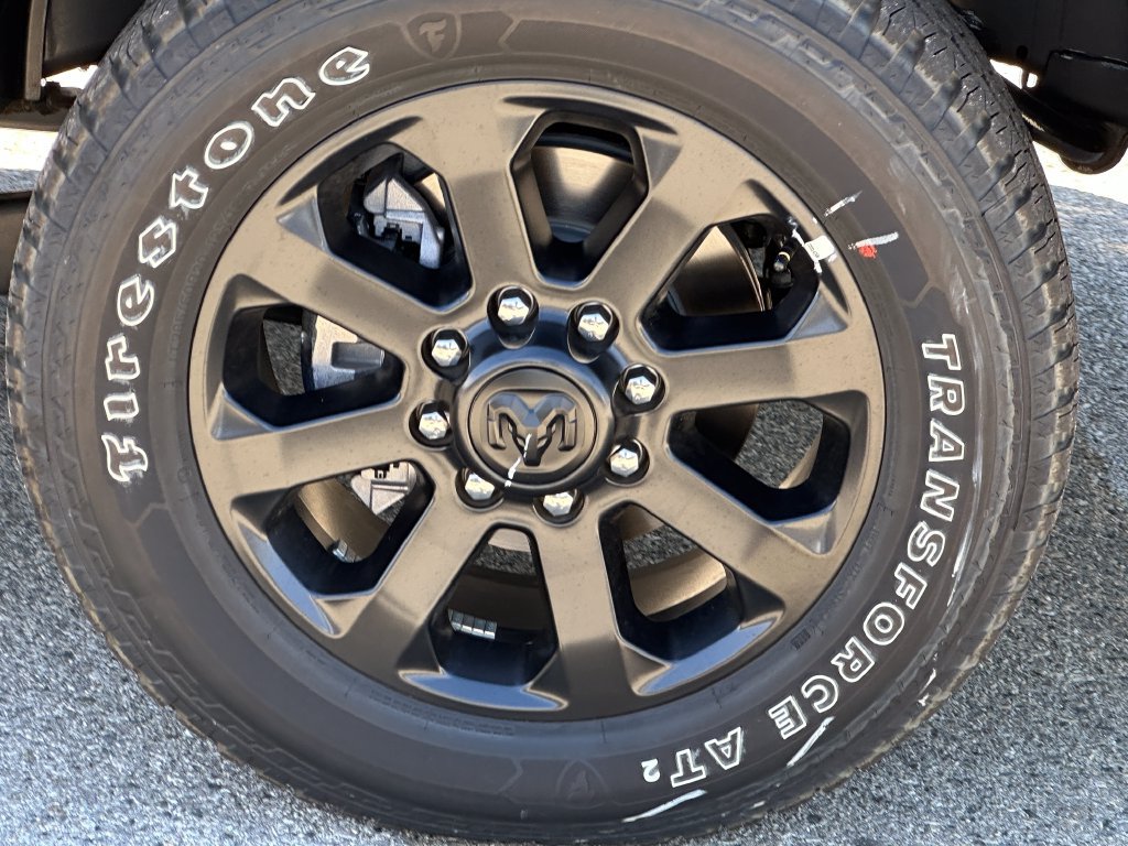 New 2026 RAM 2500 Laramie AWD/4WD image 40