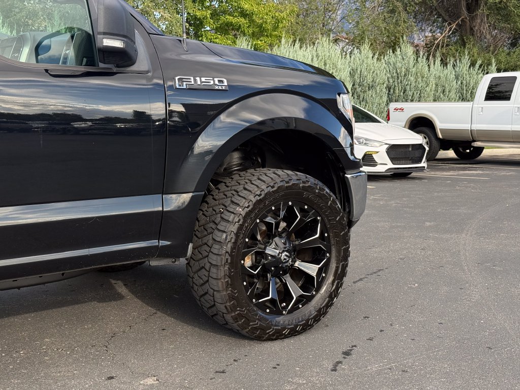 Used 2018 Ford F150 XLT w/ Equipment Group 302A Luxury AWD/4WD image 7