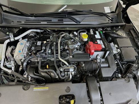 Used 2024 Nissan Sentra SV FWD image 32