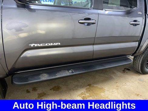 Used 2021 Toyota Tacoma SR5 image 11