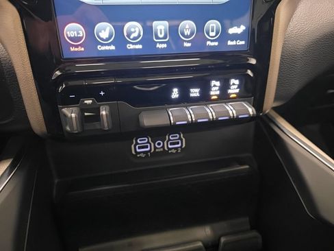 Used 2020 RAM 1500 Laramie AWD/4WD image 20